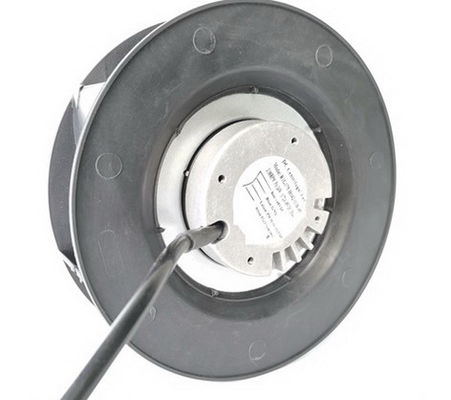 industrielles zentrifugales 34W Flügelradgebläse - schwanzloser externer Rotor-Motor DCs